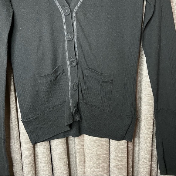 Y2K American Eagle Black V Neck Lightweight Cardigan Size Medium - Picture 4 of 13